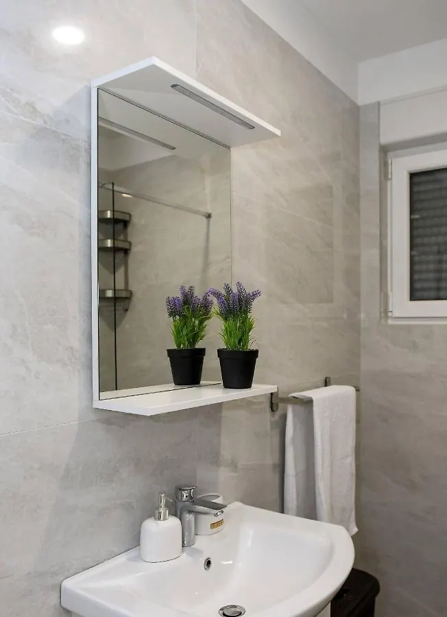 Apartment Dita